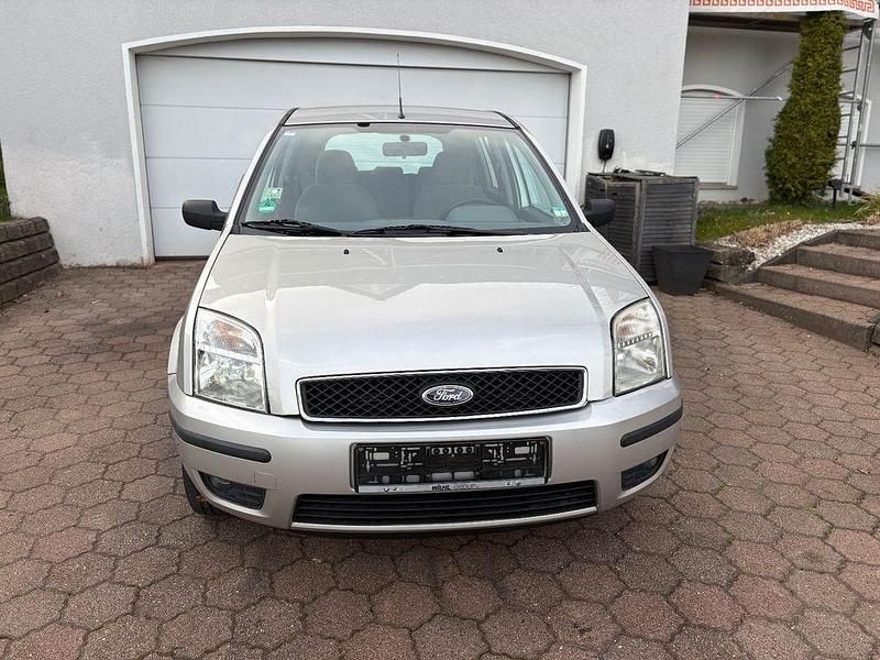 Gebraucht Ford Fusion 80 PS (58 kW) 2003 Silber Kleinwagen