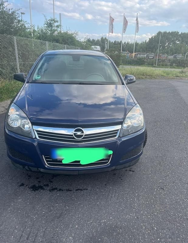 Blau Gebraucht 2010 Opel Astra Kombi | 1.800 € (Superpreis) - Bild 1/4