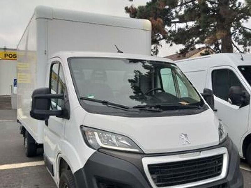 Gebraucht Peugeot Boxer 140 PS (102 kW) 2022 Eisweiß Van