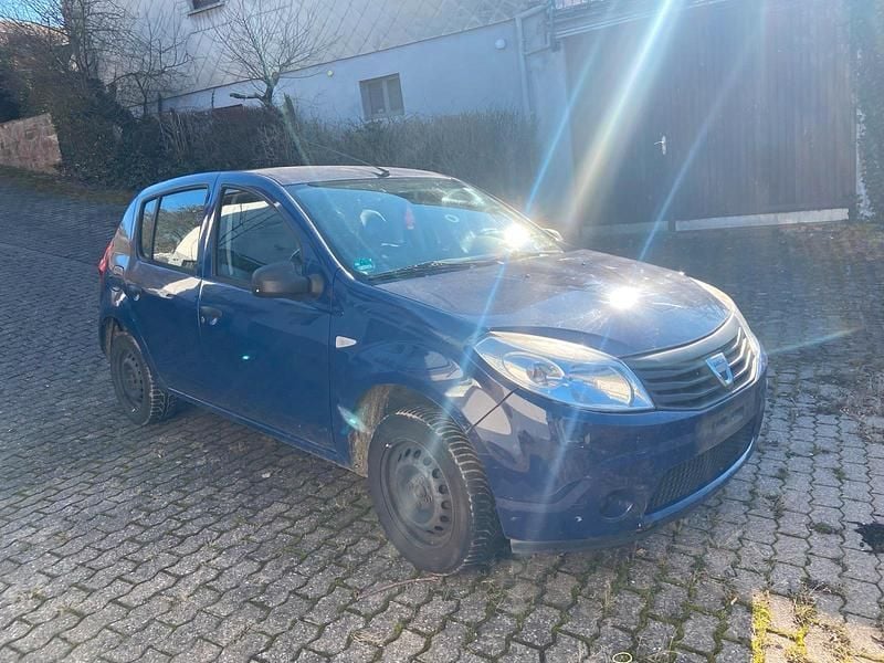 Gebraucht 2011 Dacia Sandero Kleinwagen | 600 € - Bild 1/4