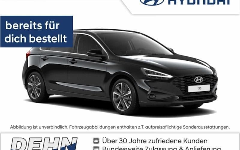 Schwarz Gebraucht 2025 Hyundai i30 Advantage Limousine | 24.975 € (Fairer Preis) - Bild 1/3