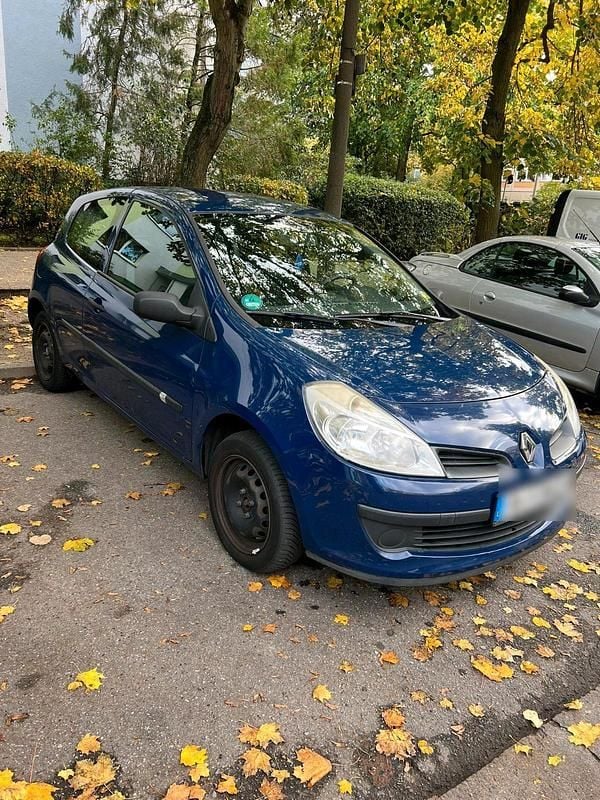 Blau Gebraucht 2007 Renault Clio II Kleinwagen | 1.350 € (Guter Preis) - Bild 1/4