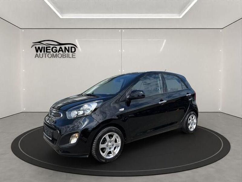(z1) midnight black Gebraucht 2013 Kia Picanto FIFA World Cup Edition Kleinwagen | 7.930 € (Etwas zu teuer) - Bild 1/4