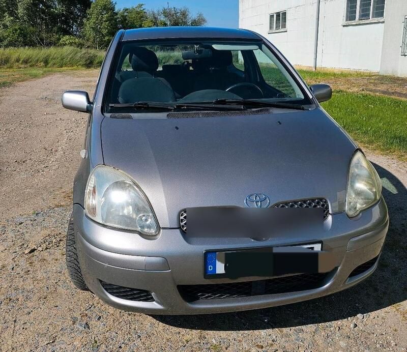 Gebraucht 2004 Toyota Yaris Kleinwagen | 600 € (Fairer Preis) - Bild 1/4