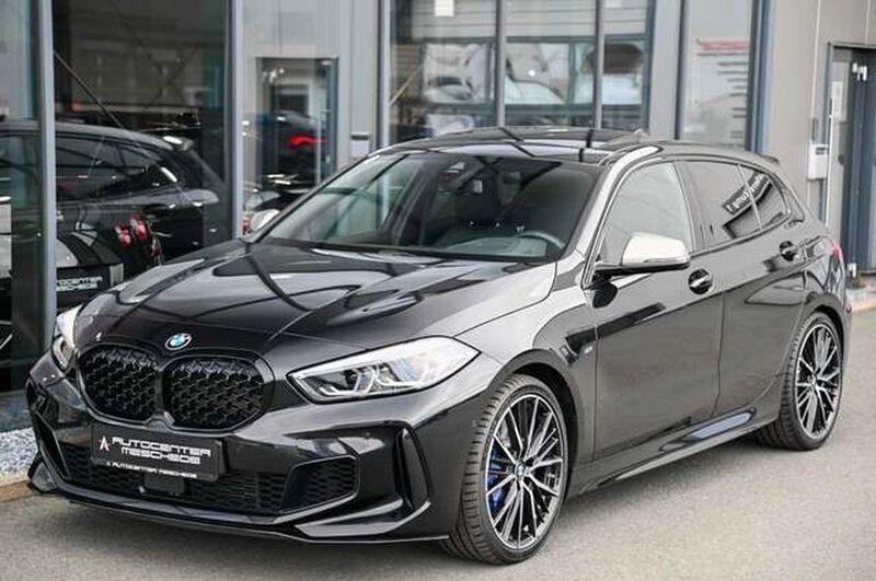 Schwarz Gebraucht 2022 BMW 135 Basis Kleinwagen | 42.249 € (Teuer) - Bild 1/4