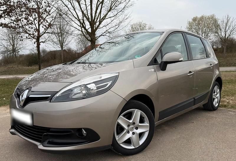 Gebraucht Renault Scénic III 110 PS (80 kW) 2013 Beige Van / Kleinbus