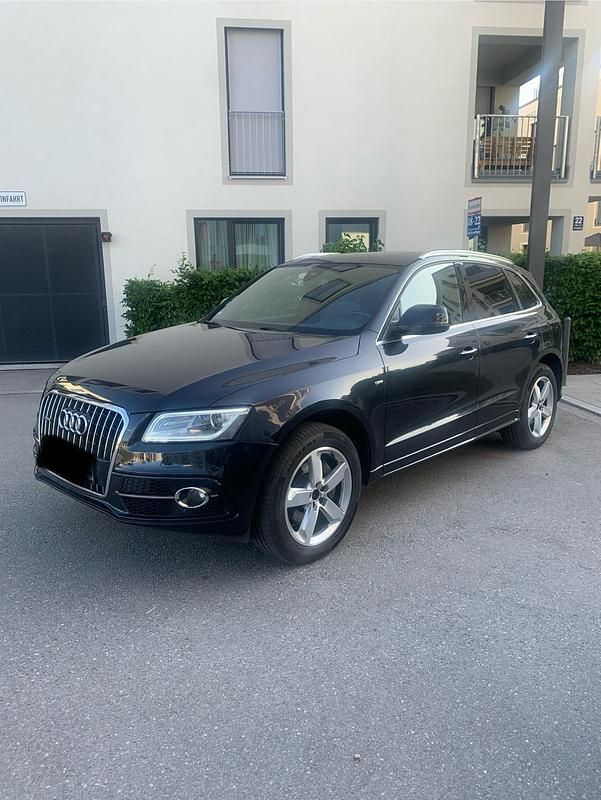 Blau Gebraucht 2014 Audi Q5 SUV | 15.800 € (Fairer Preis) - Bild 1/4
