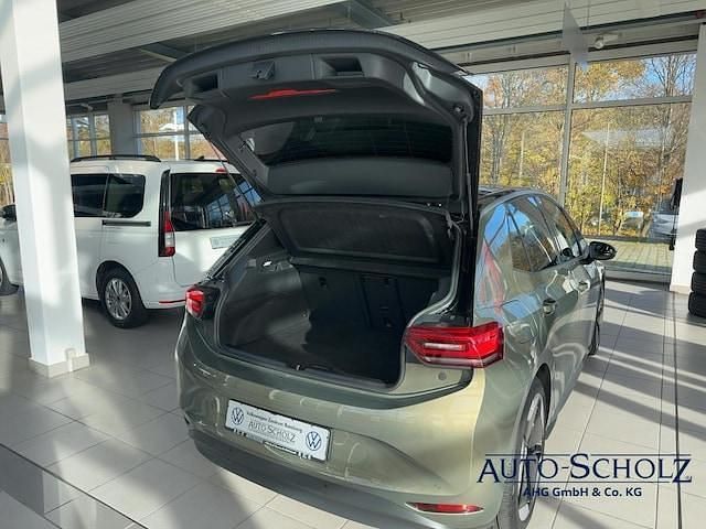 Gebraucht VW ID.3 Pro 150 kW (204 PS) 2023 Grün Kleinwagen