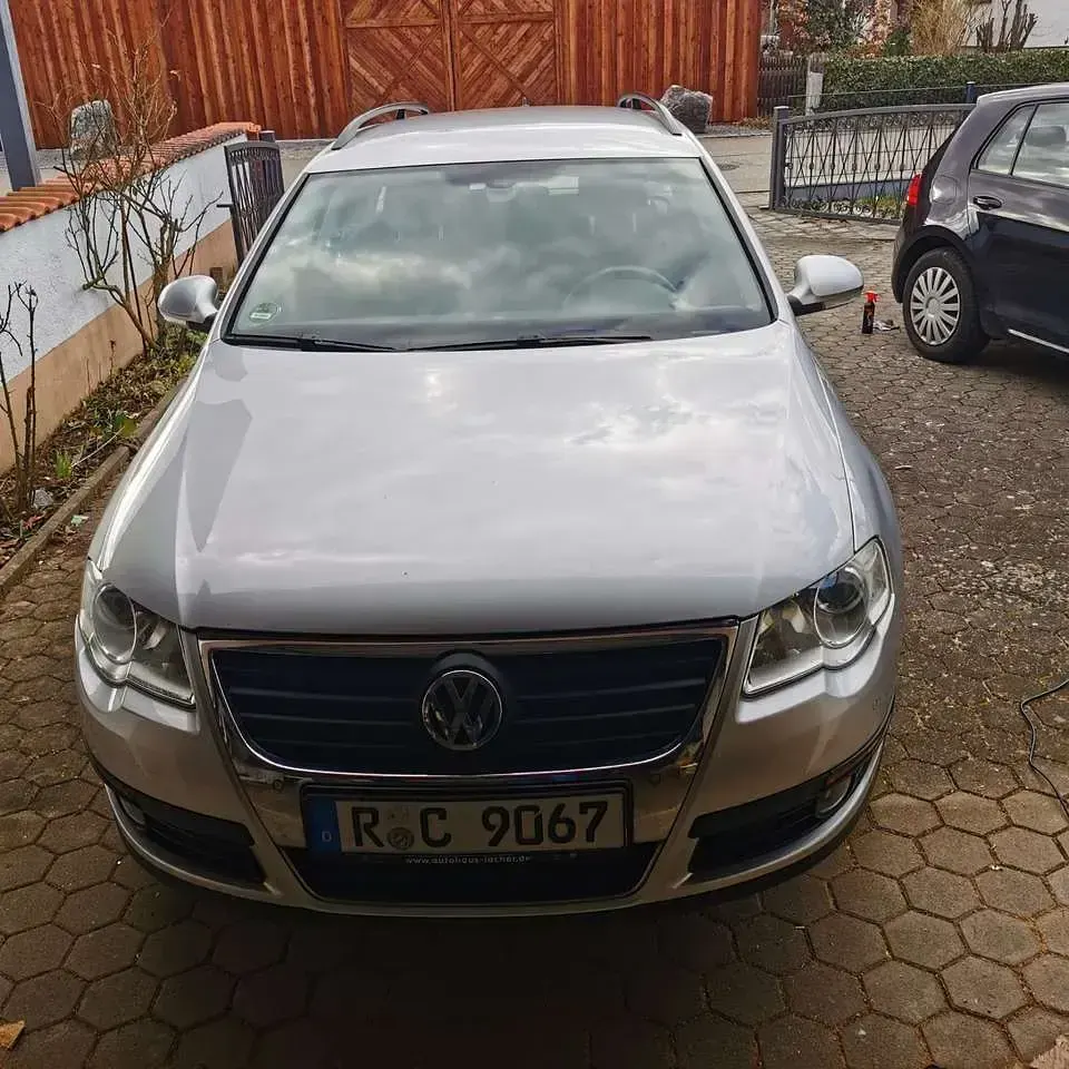 Gebraucht VW Passat Trendline 102 PS (75 kW) 2009 Grau Kombi