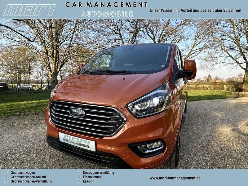 Gebraucht Ford Transit Titanium X 185 PS (136 kW) 2020 Orange Kombi