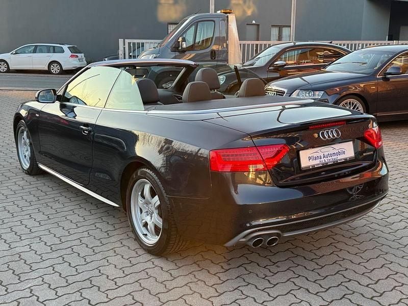 Gebraucht Audi A5 Cabriolet Comfort 190 PS (139 kW) 2016 Blau Cabrio