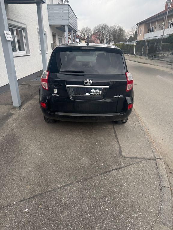 Gebraucht Toyota RAV4 150 PS (110 kW) 2010 Schwarz SUV