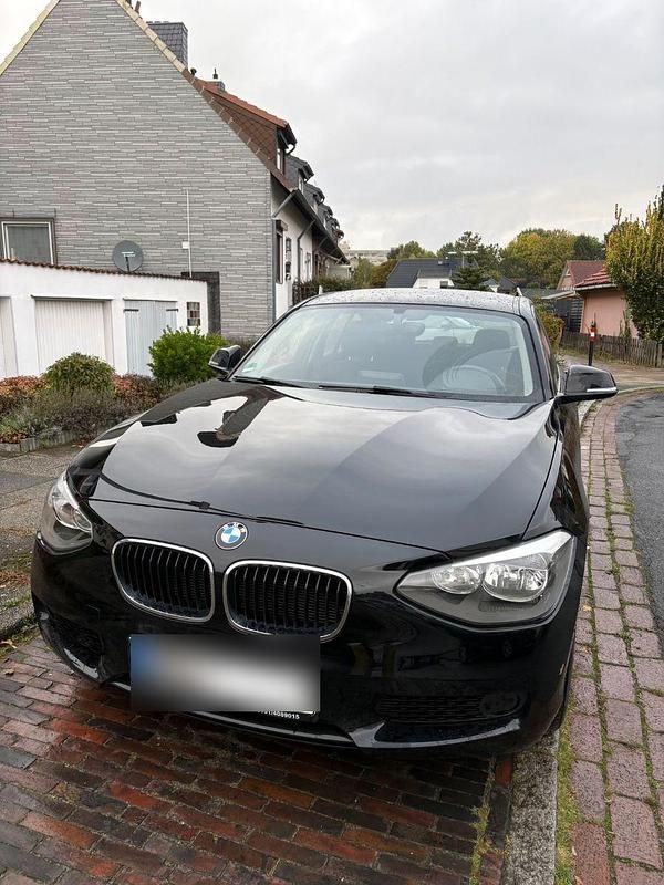 Gebraucht BMW 116 136 PS (100 kW) 2013 Schwarz Kleinwagen
