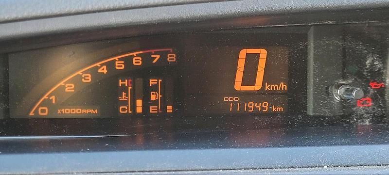 Gebraucht Suzuki Liana 90 PS (66 kW) 2002 Rot Kombi