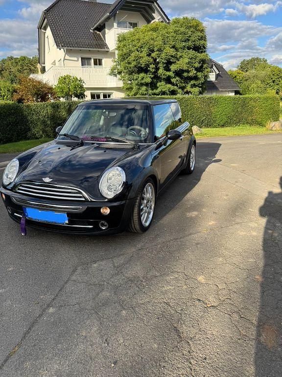 Blau Gebraucht 2005 Mini ONE Kleinwagen | 4.750 € (Fairer Preis) - Bild 1/4