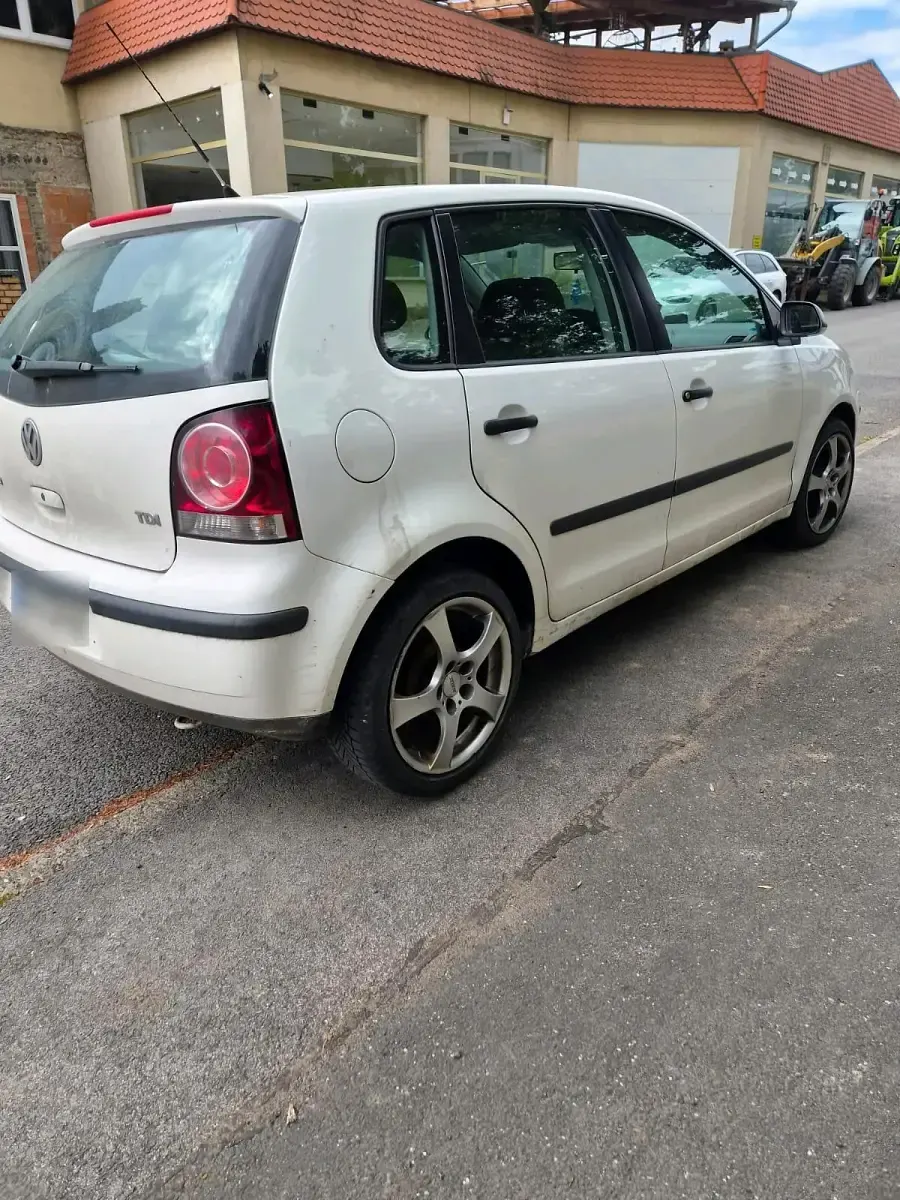 Gebraucht VW Polo 80 PS (58 kW) 2007 Weiß Kleinwagen