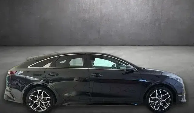 Gebraucht Kia ProCeed GT-Line 140 PS (102 kW) 2020 Schwarz metallic Kombi