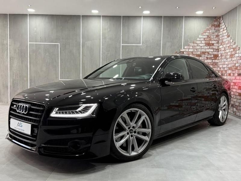 Schwarz Gebraucht 2017 Audi S8 plus Sport Limousine | 38.990 € (Fairer Preis) - Bild 1/4
