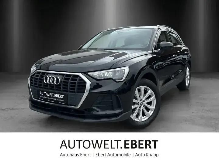 Mythosschwarz Gebraucht 2019 Audi Q3 Sport SUV | 27.890 € (Teuer) - Bild 1/4