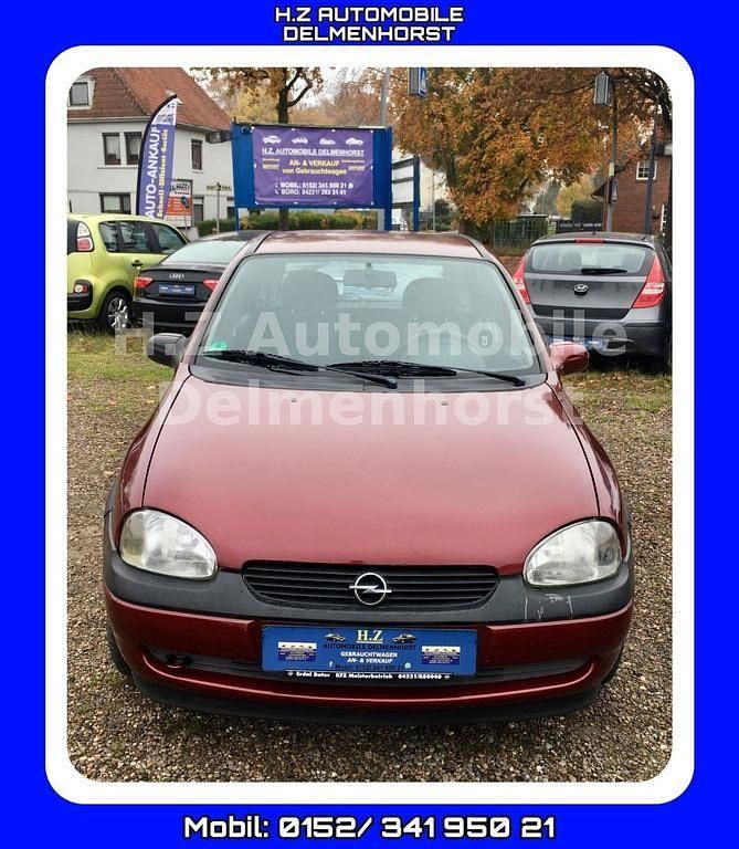 Rot Gebraucht 1999 Opel Corsa Limousine | 2.999 € (Teuer) - Bild 1/4