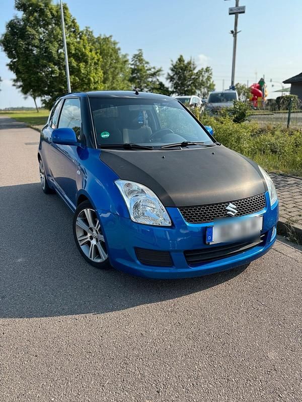 Blau Gebraucht 2008 Suzuki Swift Kleinwagen | 2.400 € (Fairer Preis) - Bild 1/4