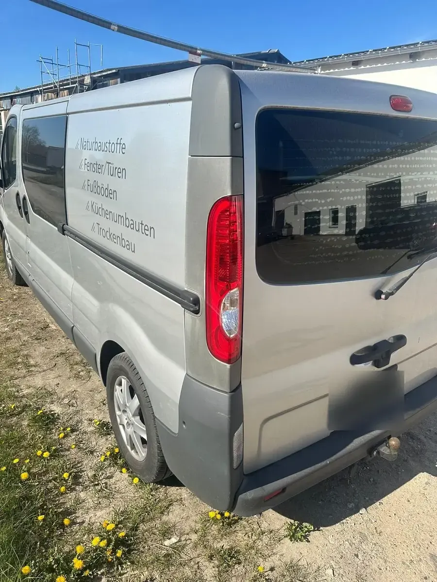Gebraucht Opel Vivaro 146 PS (107 kW) 2007 Van / Kleinbus
