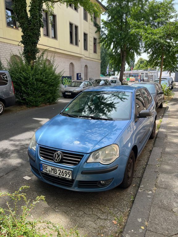 Blau Gebraucht 2007 VW Polo Edition Limousine | 600 € (Guter Preis) - Bild 1/4