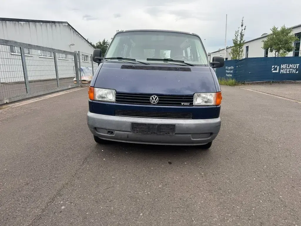 Gebraucht VW Transporter 102 PS (75 kW) 1998 Blau Van