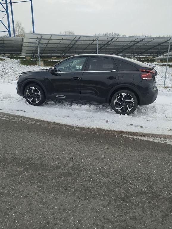 Gebraucht Citroën C4 Start 131 PS (96 kW) 2024 Schwarz Limousine