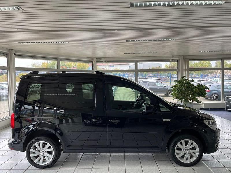 Gebraucht VW Caddy Comfortline 131 PS (96 kW) 2020 Schwarz Van / Kleinbus