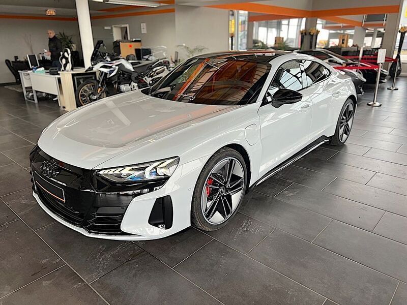 Grau Gebraucht 2023 Audi e-tron Sport SUV | 79.900 € - Bild 1/4