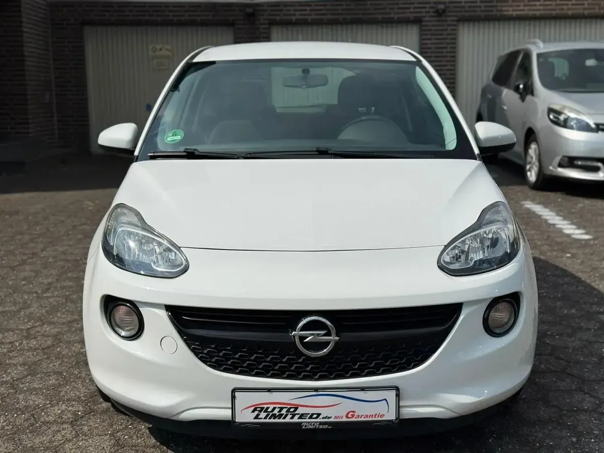 Gebraucht Opel Adam Basis 69 PS (50 kW) 2014 Weiß Kleinwagen