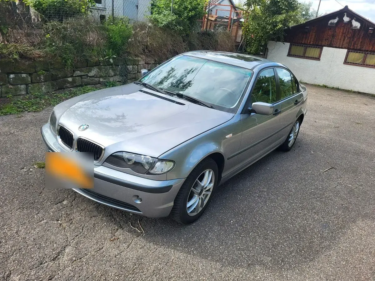 Gebraucht BMW 318 143 PS (105 kW) 2004 Grau Limousine