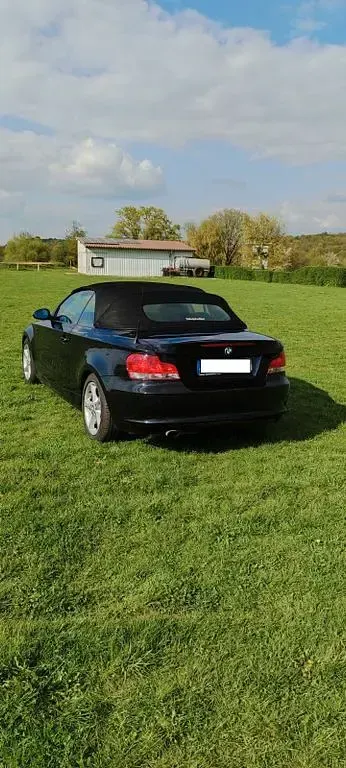 Gebraucht BMW 118 Cabriolet Sport Line 143 PS (105 kW) 2009 Schwarz Cabrio