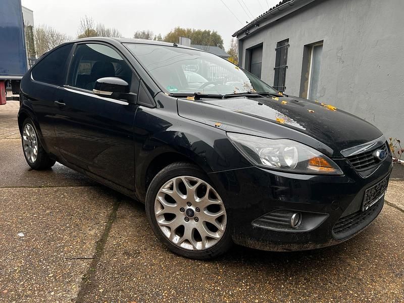 Schwarz Gebraucht 2009 Ford Focus Coupé | 1.300 € (Superpreis) - Bild 1/4