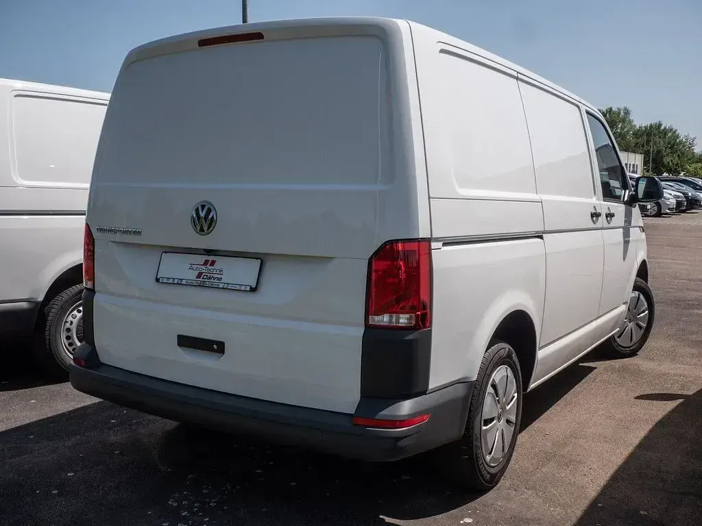 Używany VW T6.1 90 KM (66 kW) 2022 Biały Van