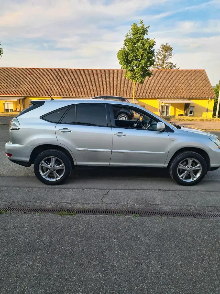 Gebraucht Lexus RX400h 272 PS (200 kW) 2007 Silber SUV