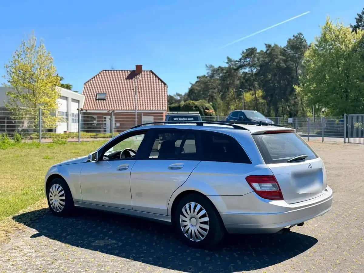 Gebraucht Mercedes C200 Classic 136 PS (100 kW) 2008 Silber Kombi
