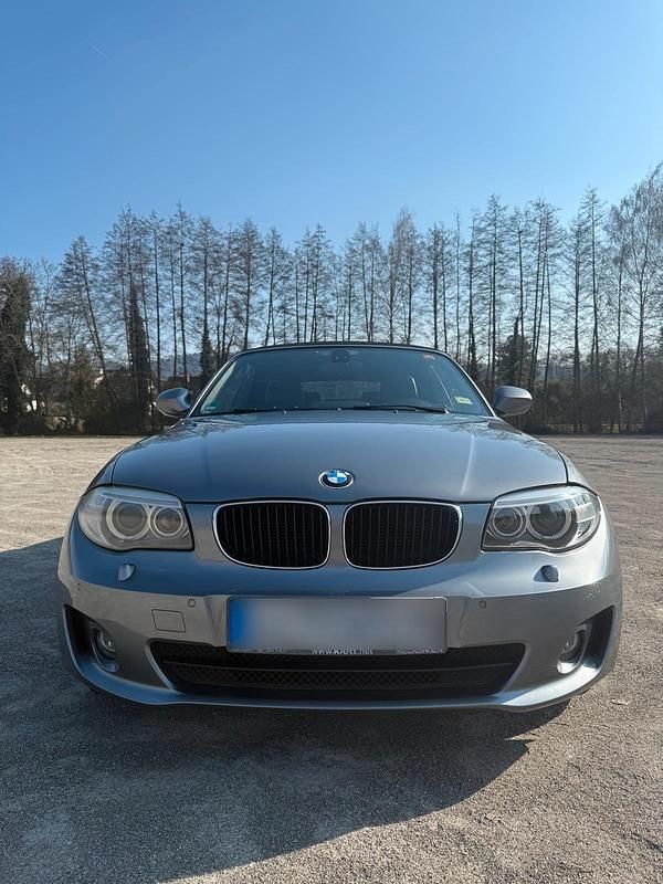 Gebraucht BMW 120 Cabriolet Advantage 177 PS (130 kW) 2011 Silber Cabrio