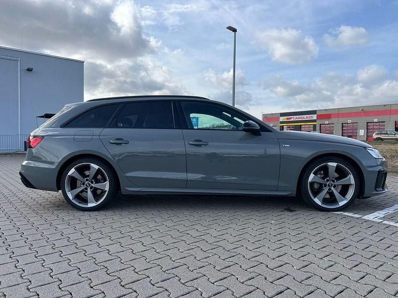 Second-hand Audi A4 S-Line 231 CP (169 kW) 2020 Gri Break