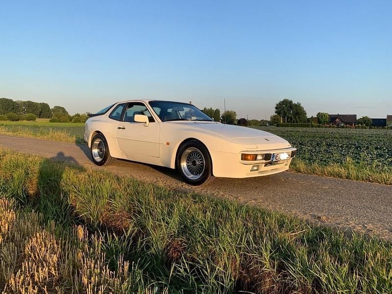Gebraucht Porsche 944 163 PS (119 kW) 1984 Weiß Coupé