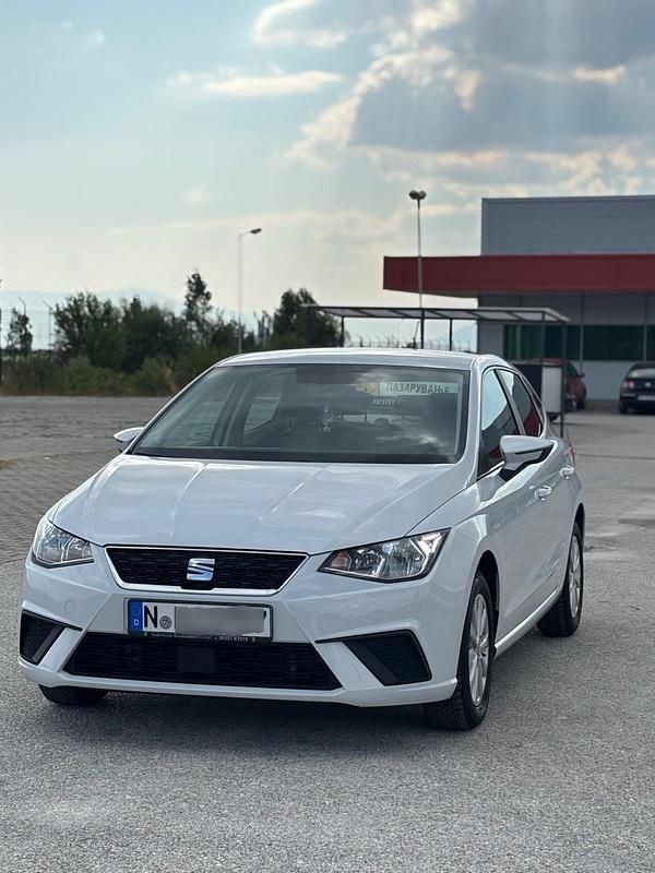 Weiß Gebraucht 2019 Seat Ibiza Kleinwagen | 11.500 € (Fairer Preis) - Bild 1/4
