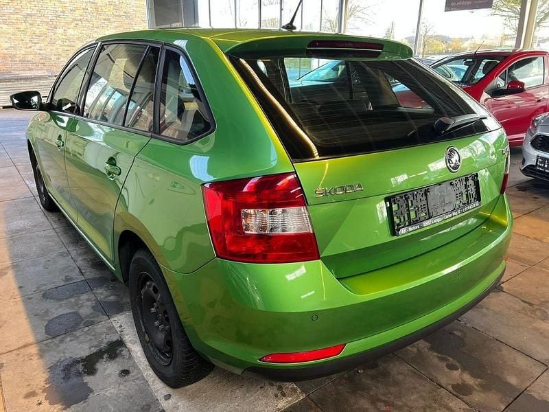 Gebraucht Skoda Rapid Ambition 90 PS (66 kW) 2016 Kleinwagen