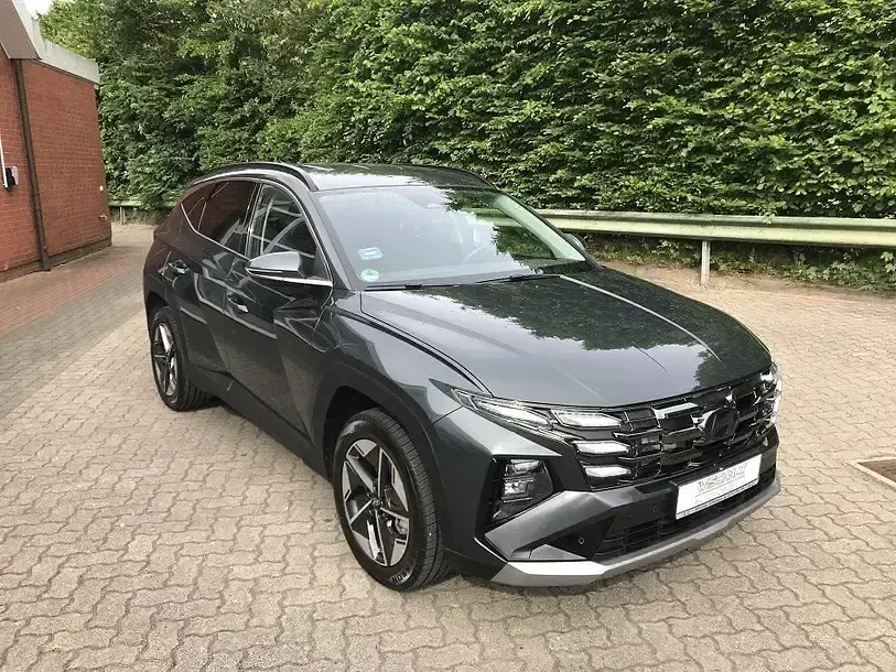 Gebraucht Hyundai Tucson Select 160 PS (117 kW) 2024 Grün SUV