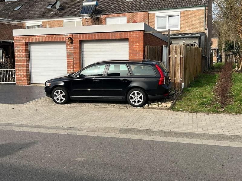 Gebraucht Volvo V50 101 PS (74 kW) 2009 Schwarz Kombi