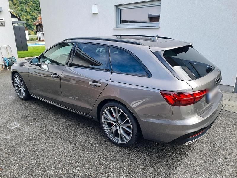 Gebraucht Audi A4 Edition .1 190 PS (139 kW) 2020 Grau Kombi