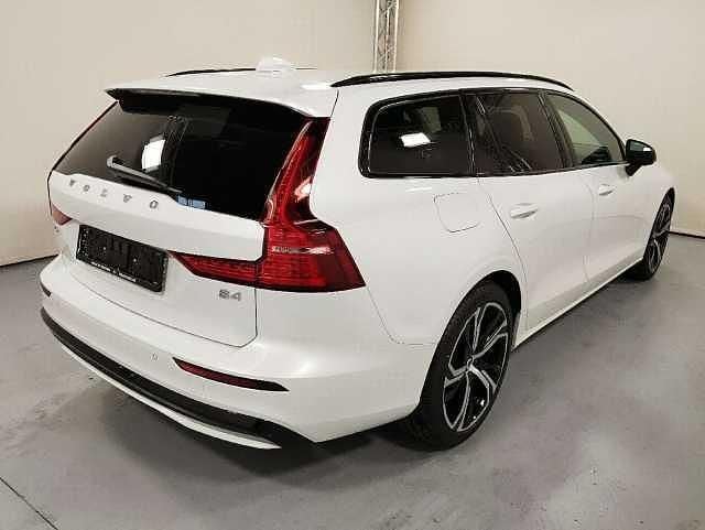 Brugt Volvo V60 145 HK (106 kW) 2023 Stationcar