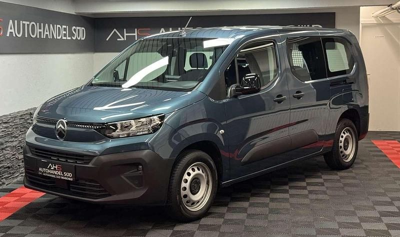 Gebraucht Citroën Berlingo 131 PS (96 kW) 2025 Blau Van / Kleinbus
