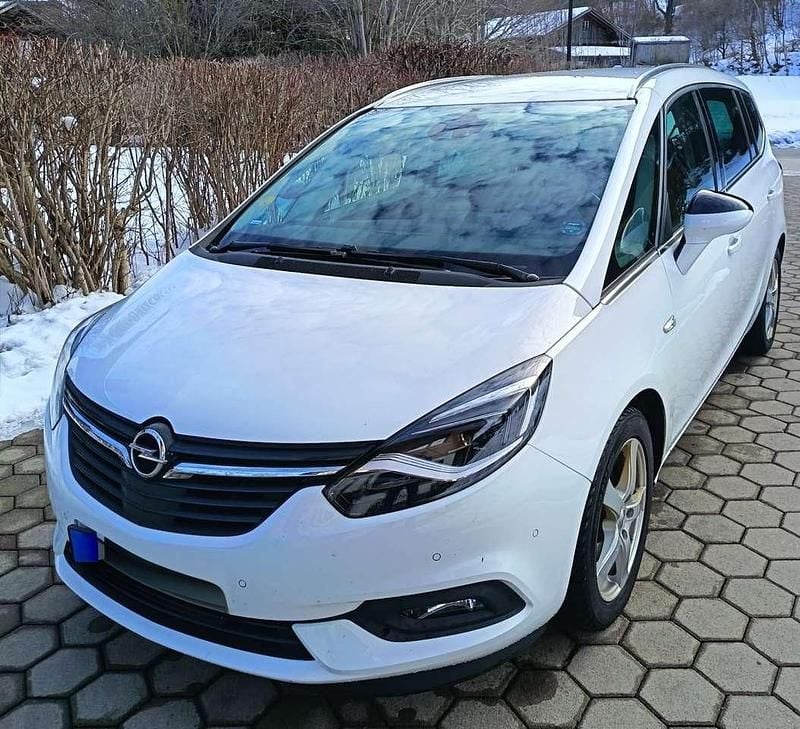 Gebraucht Opel Zafira Tourer Edition 170 PS (125 kW) 2018 Weiß Van / Kleinbus