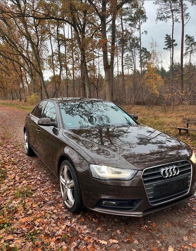 Second-hand Audi A4 204 CP (150 kW) 2012 Berlinǎ
